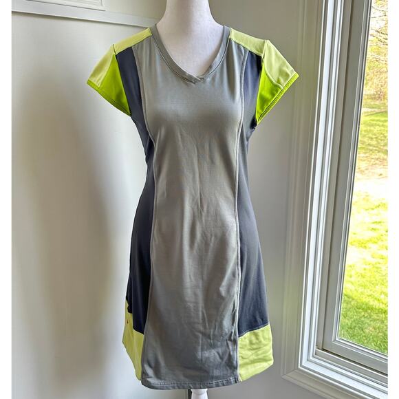 Title Nine Gray Green Colorblock Stretchy Dress Activewear Women's XS - Picture 1 of 8